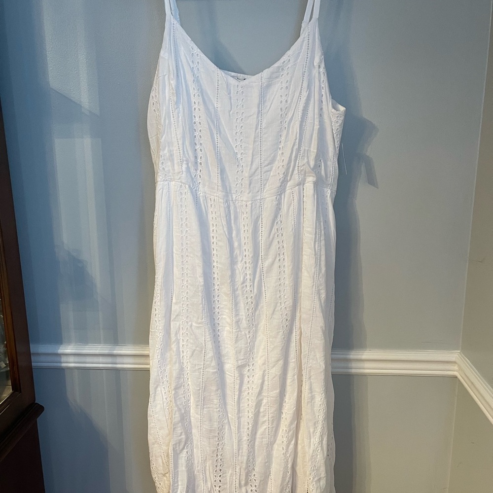 Old Navy White Eyelet Sleeveless Dress